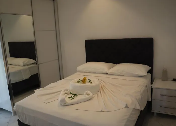 Villa Dream Pool- Garage