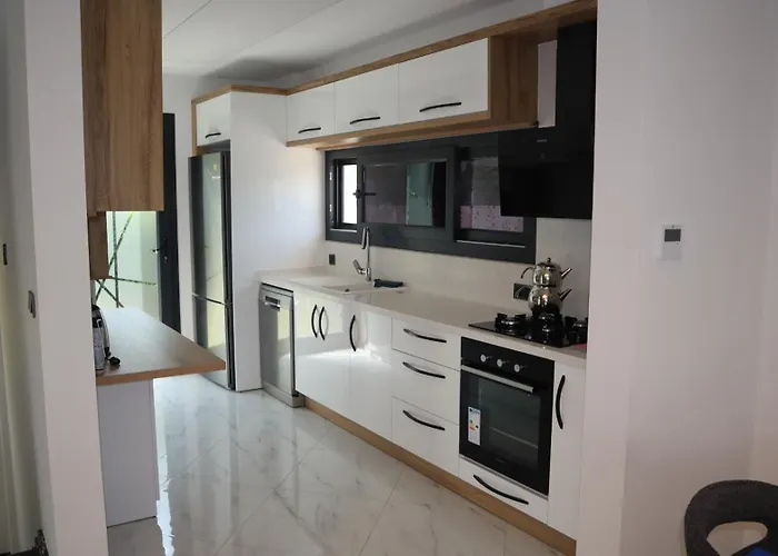 Dream Pool- Garage Kusadasi