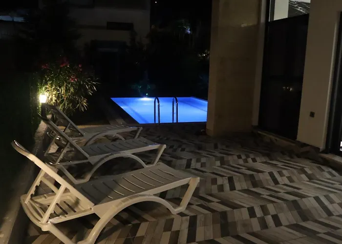 Dream Pool- Garage Vila *