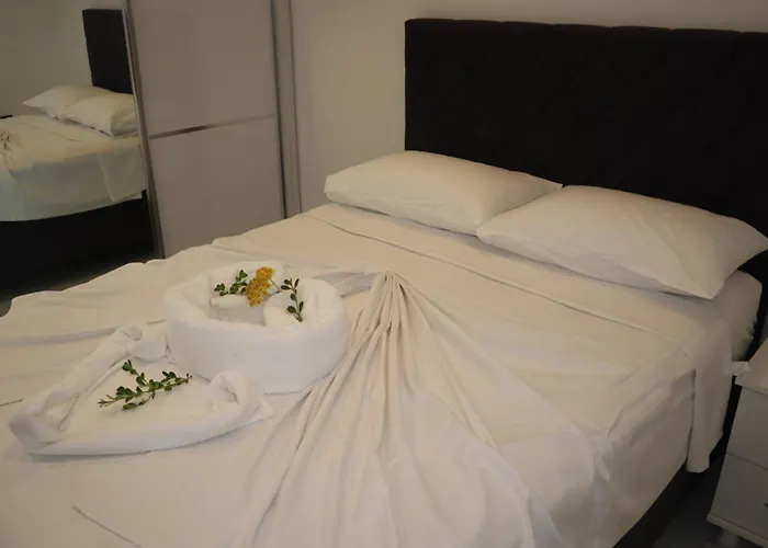 Dream Pool- Garage Vilă *